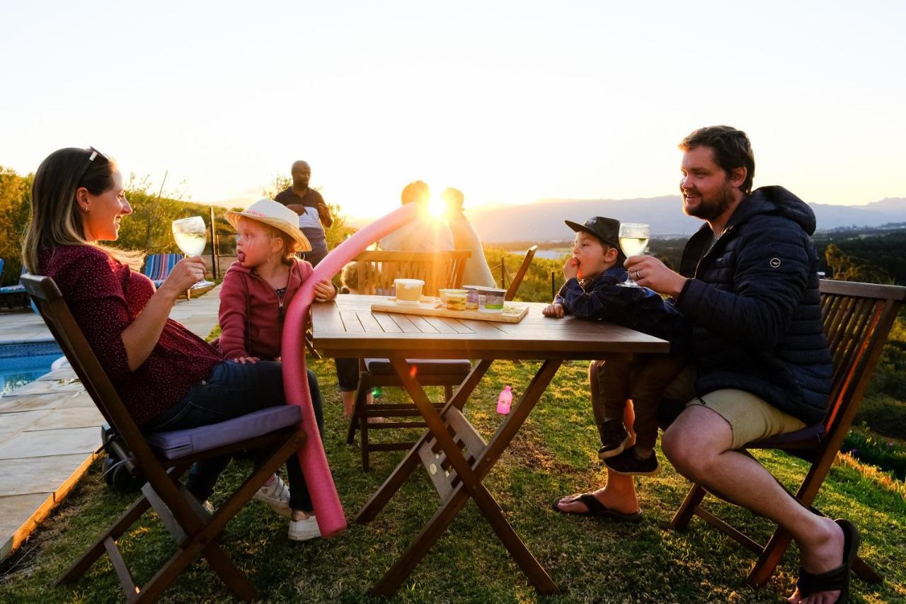 Wolseley Big Sky Cottages מראה חיצוני תמונה